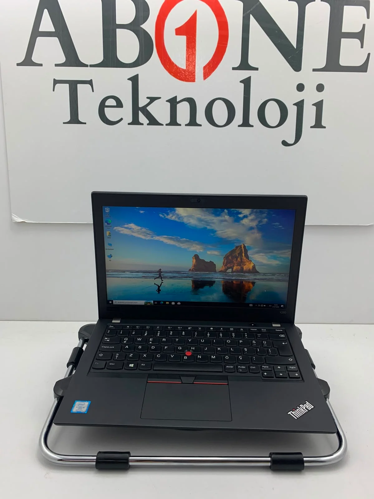 Lenovo ThinkPad X280 Intel Core i5 8. Nesil 8GB RAM 256GB M.2 NVMe SSD 12.5" Notebook görsel 3
